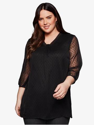 SHEEGO Tunic in Black: front