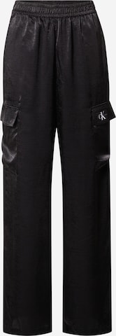 Calvin Klein Jeans - Loosefit Pantalón cargo en negro: frente