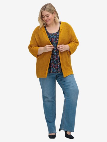 SHEEGO Knit Cardigan in Yellow