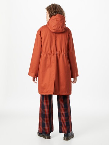 Thinking MU Between-seasons coat 'PEPA' in Orange