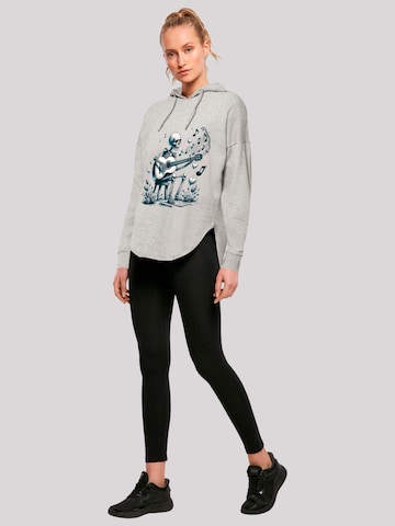 F4NT4STIC Sweatshirt 'Skelett spielt Gitarre, Musik, Liebe' in Grijs