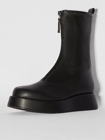 Bershka Stiefelette in Schwarz: predná strana