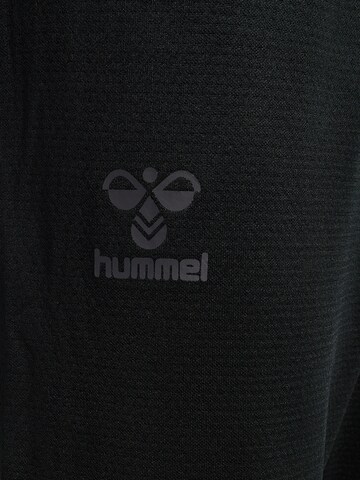 Hummel Regular Sporthose in Schwarz