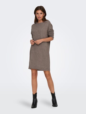 Abito in maglia 'ONLRica' di ONLY in marrone