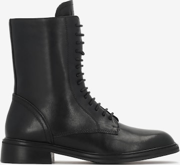 juoda Kazar Suvarstomieji kulkšnis dengiantys batai: priekis