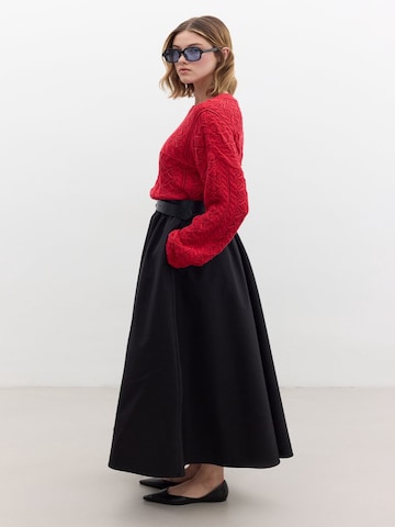 MANUKA Skirt in Black