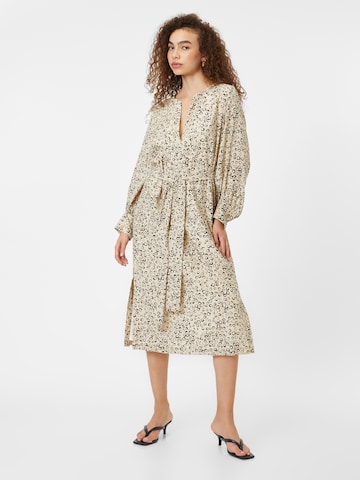 Robe 'Aidana' DRYKORN en beige : devant