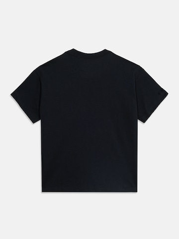 Nike Sportswear - Camisola em preto