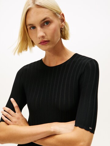 TOMMY HILFIGER Pletené šaty - Čierna