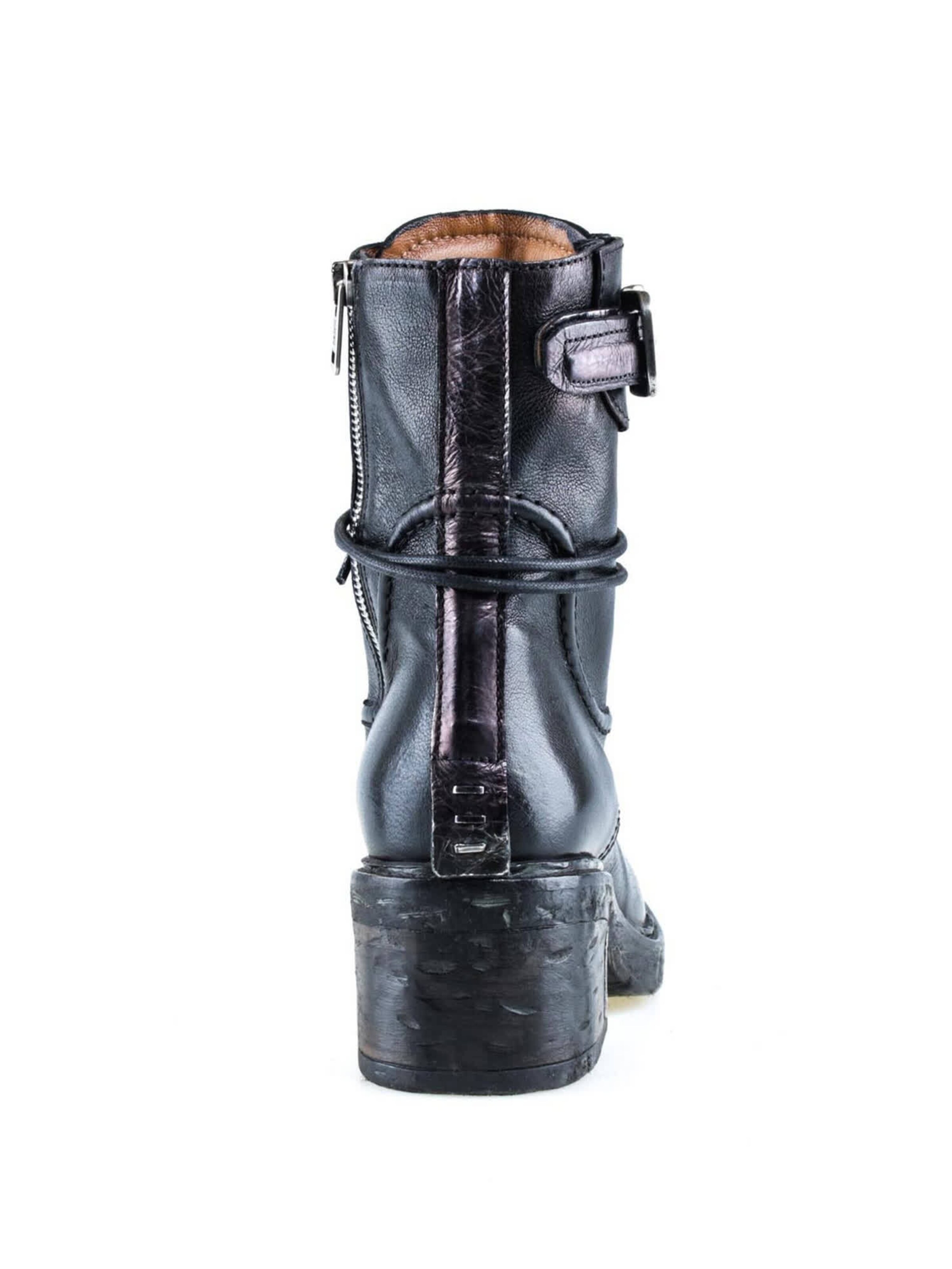 Stivaletto stringato 'Solace' di A.S.98 in nero