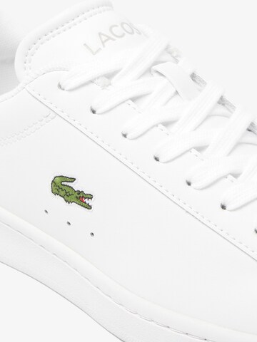 LACOSTE Sneaker 'Carnaby' in Weiß