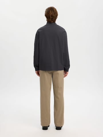 T-Shirt SELECTED en gris