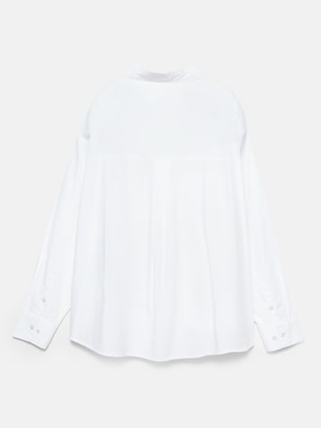 Pull&Bear Blouse in White