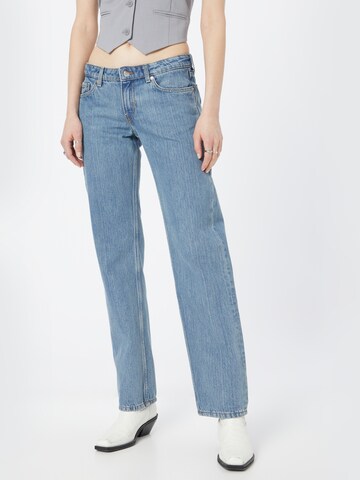 WEEKDAY Regular Jeans 'Arrow' in Blau: Vorderseite