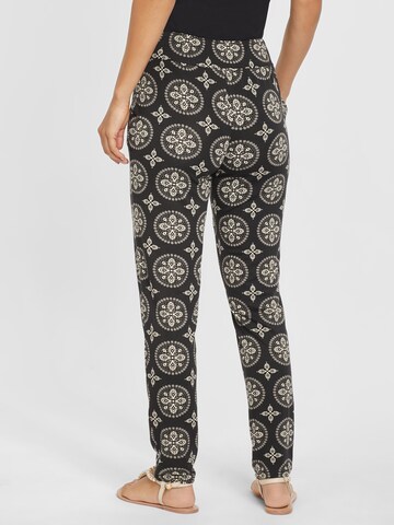 Black Paisley Print Harem Leggings