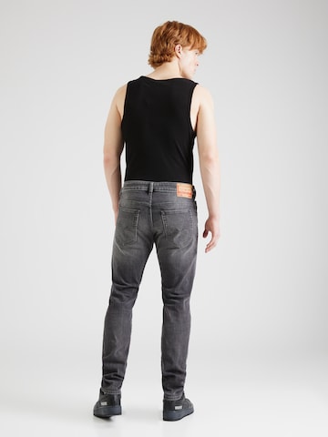 DIESEL Regular Jeans 'YENNOX' in Grau
