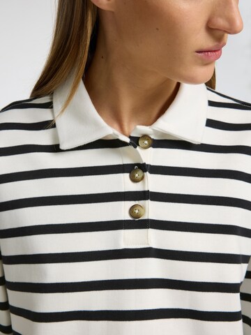 T-shirt 'SLFWADA' SELECTED FEMME en blanc