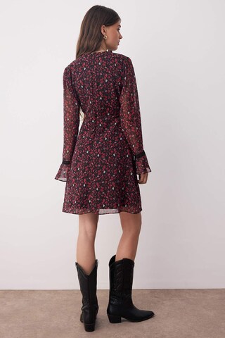 Trendyol Jurk in Rood