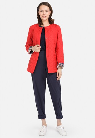 Veste mi-saison HELMIDGE en rouge