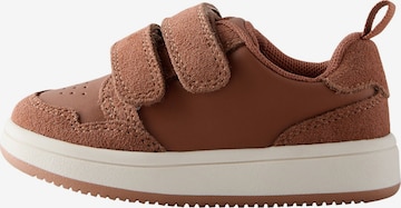 Next Ensiaskelkengät värissä ruskea: etupuoli