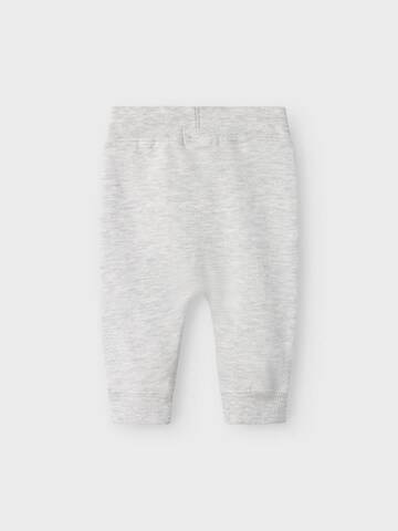 NAME IT - Tapered Pantalón 'NBNTakki' en gris