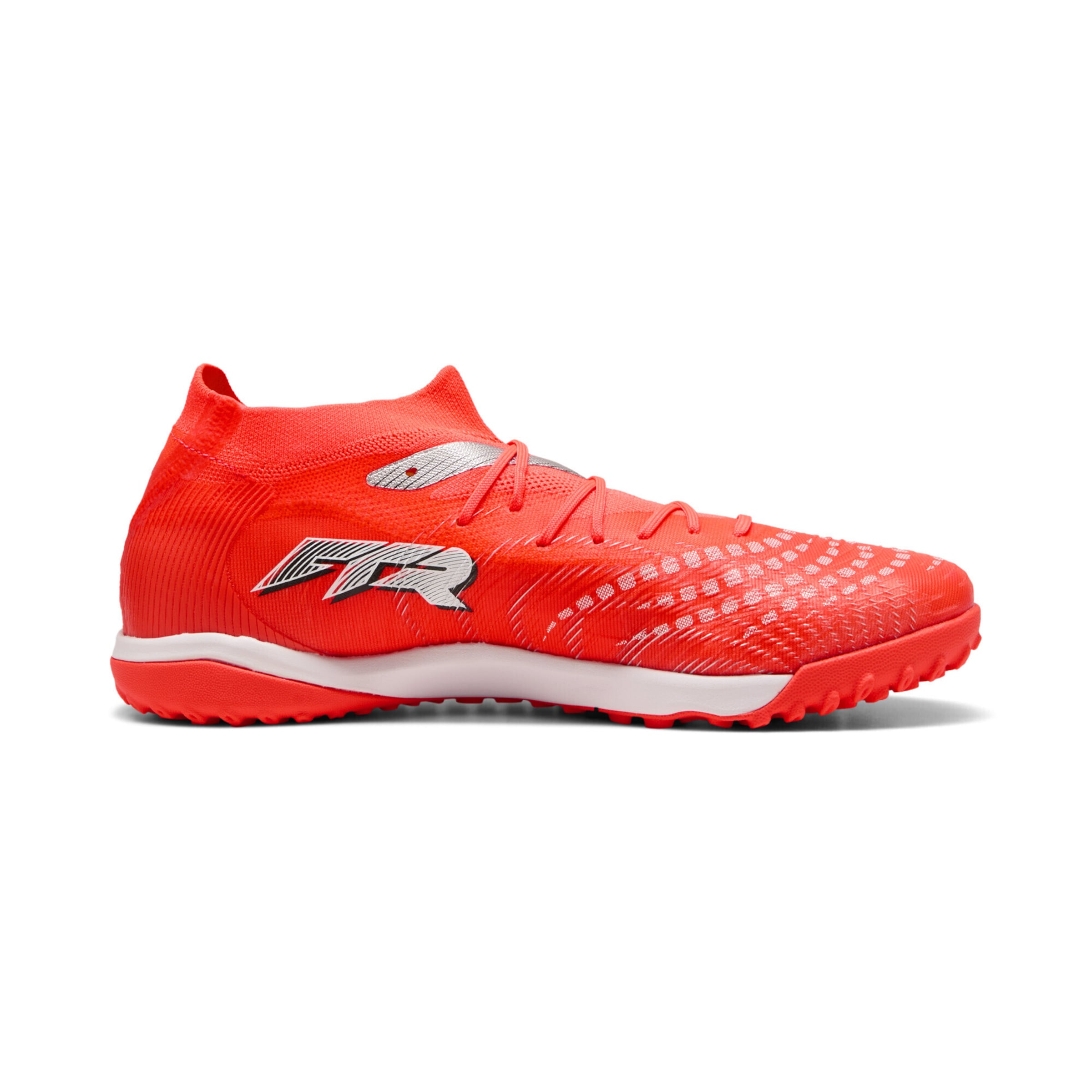 PUMA Soccer shoe 'Future 9 Match' in Red