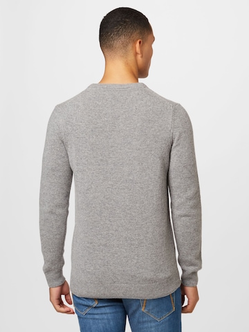 Pull-over Lyle & Scott en gris