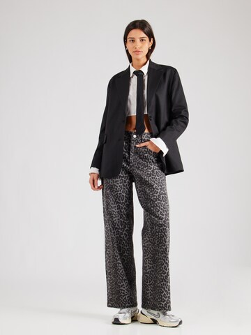 VILA Loosefit Jeans 'VICHIA' in Grijs
