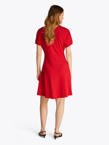 TOMMY HILFIGER Платье в Красный