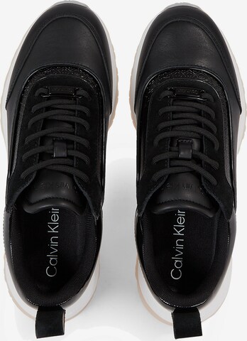 Sneaker low de la Calvin Klein pe negru