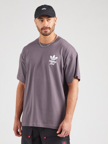 T-Shirt 'TENNIS CLUB' ADIDAS ORIGINALS en gris