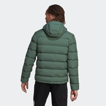 ADIDAS SPORTSWEAR Outdoorjas ' Helionic Soft Hooded ' in Groen