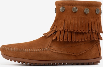 Minnetonka Ботинки в Коричневый: спереди
