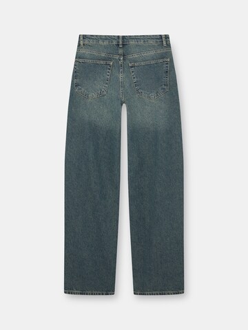 Pull&Bear Loosefit Jeans in Blauw