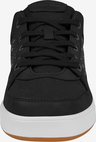 Baskets basses 'Milwaukee' normani en noir