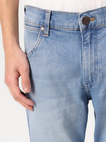 mėlyna WRANGLER Standartinis Džinsai 'GREENSBORO'