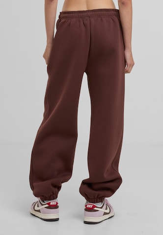 Felicious Loose fit Trousers in Brown