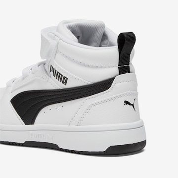 Sneaker 'Rebound V6' di PUMA in bianco