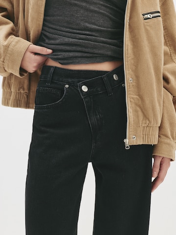 Pull&Bear Zvonové kalhoty Džíny – černá