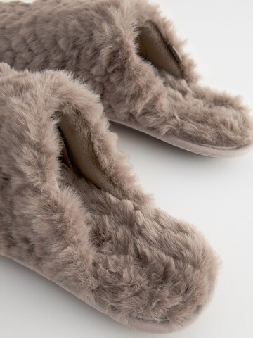 Pantoufle Next en marron