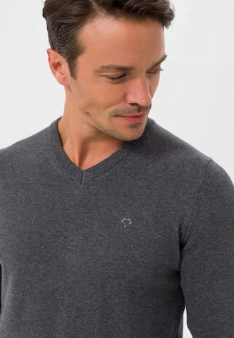 Jimmy Sanders Pullover in Grau