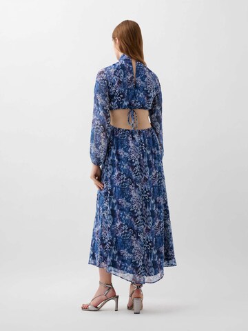 Rochie de la Scalpers pe albastru