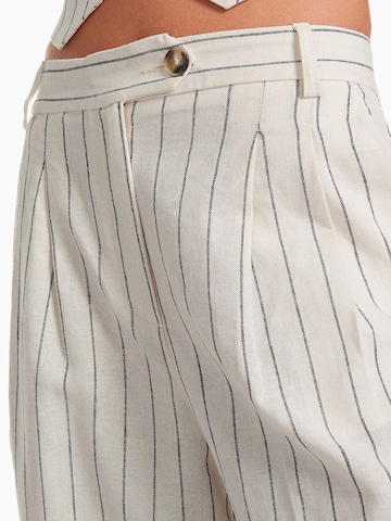 Bershka Wide leg Broek in Beige