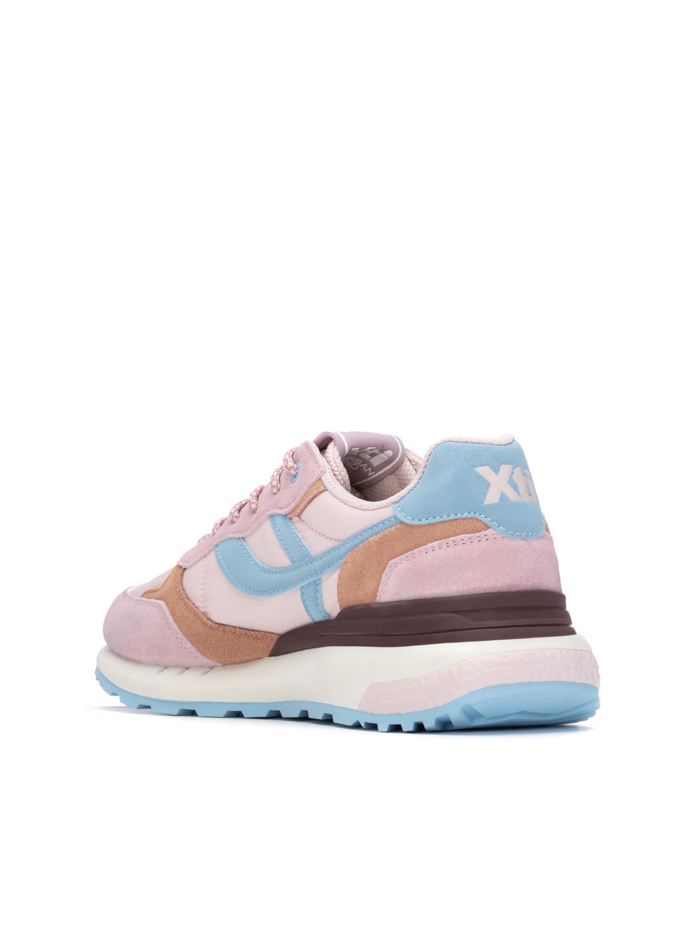 Xti Sandals in Beige