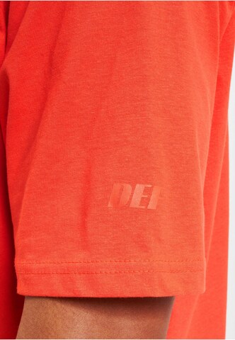 DEF Shirt in Red