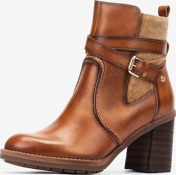 PIKOLINOS Ankle Boots in Brown: front