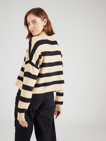 Noisy may Pullover 'NEW ALICE' i sort