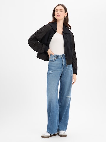 Marc Cain Between-Season Jacket in Black