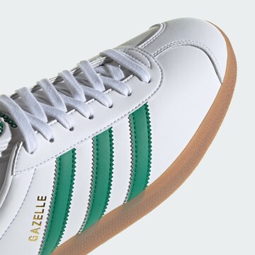 ADIDAS ORIGINALS Sneaker low 'Gazelle' i hvid