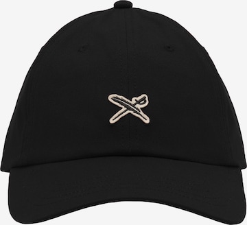Iriedaily Cap 'Mini Flag' in Black: front